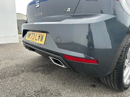 Vehicle Thumbnail 22