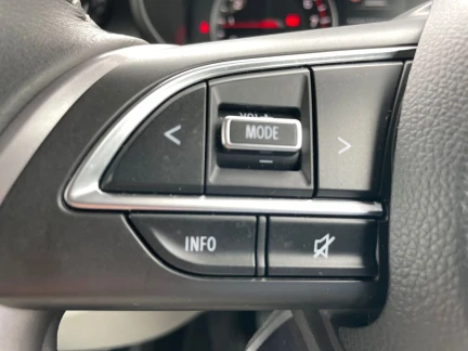 Vehicle Thumbnail 17