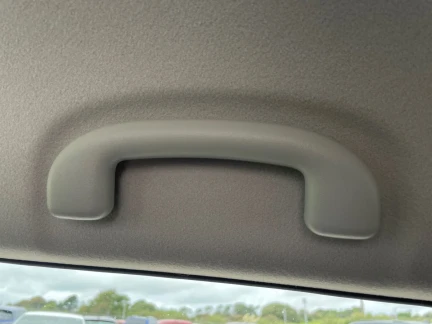 Vehicle Thumbnail 27