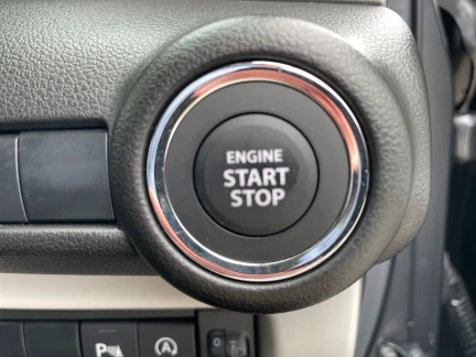 Vehicle Thumbnail 34