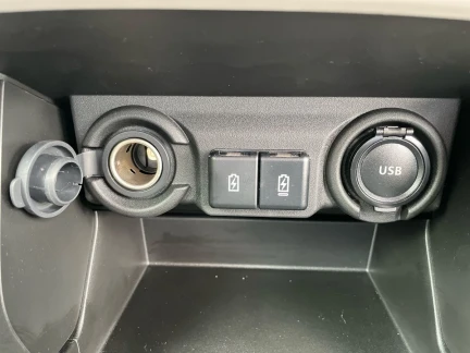 Vehicle Thumbnail 39