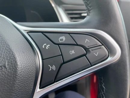 Vehicle Thumbnail 26