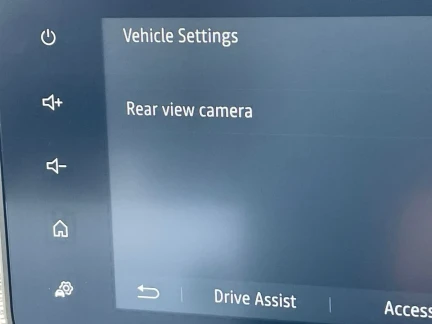 Vehicle Thumbnail 32