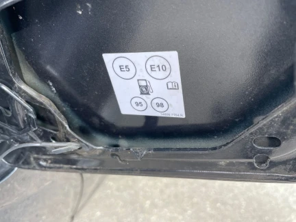 Vehicle Thumbnail 38