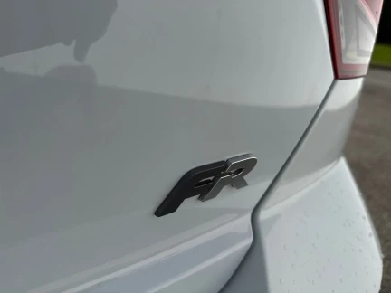 Vehicle Thumbnail 26