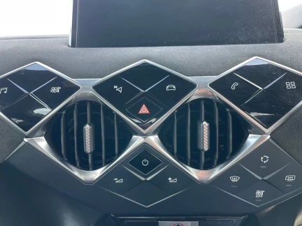 Vehicle Thumbnail 29