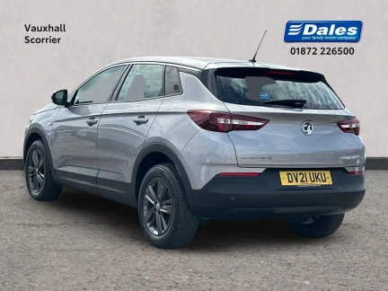 Vehicle Thumbnail 2