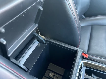 Vehicle Thumbnail 28