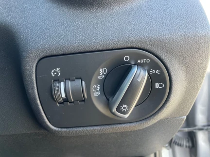 Vehicle Thumbnail 31