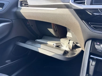 Vehicle Thumbnail 23