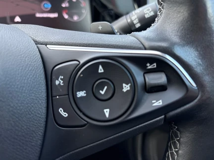 Vehicle Thumbnail 24