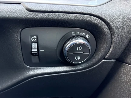 Vehicle Thumbnail 27