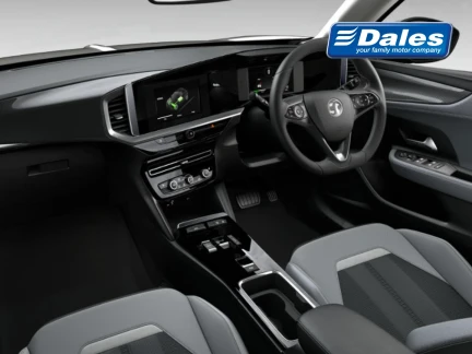 Vehicle Thumbnail 5