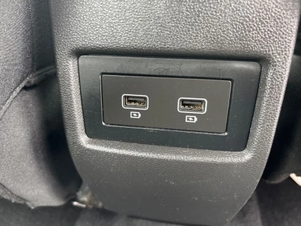 Vehicle Thumbnail 25