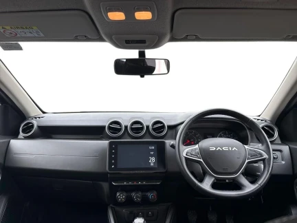 Vehicle Thumbnail 11
