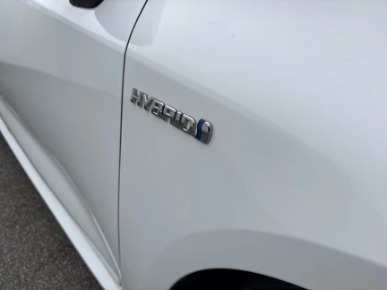 Vehicle Thumbnail 26