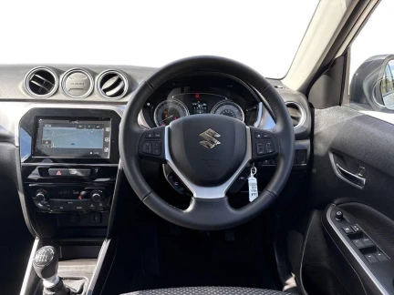 Vehicle Thumbnail 9