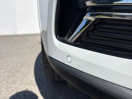 Vehicle Thumbnail 28
