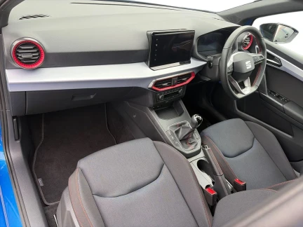 Vehicle Thumbnail 10