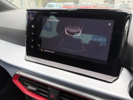 Vehicle Thumbnail 16
