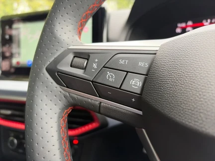 Vehicle Thumbnail 19