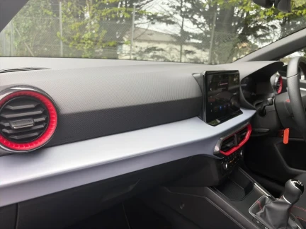 Vehicle Thumbnail 28