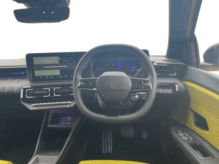 Vehicle Thumbnail 9
