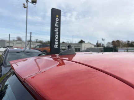 Vehicle Thumbnail 24