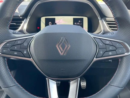 Vehicle Thumbnail 19