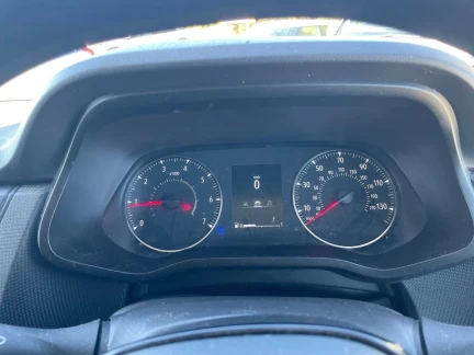 Vehicle Thumbnail 18