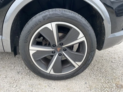 Vehicle Thumbnail 30