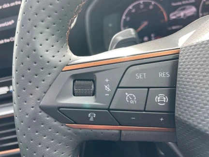 Vehicle Thumbnail 19