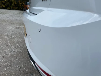 Vehicle Thumbnail 23