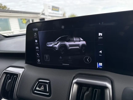 Vehicle Thumbnail 36