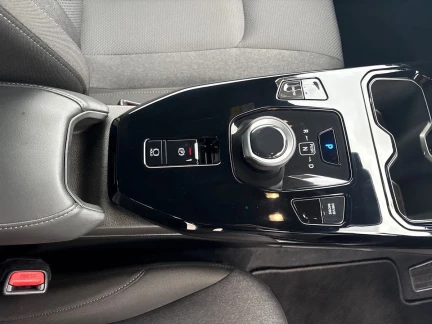 Vehicle Thumbnail 39