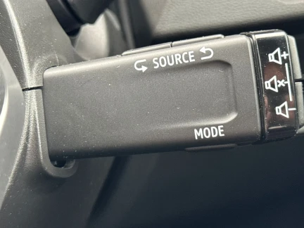Vehicle Thumbnail 19