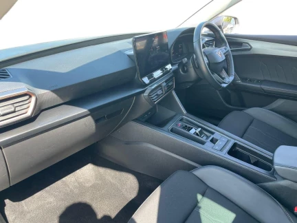 Vehicle Thumbnail 11