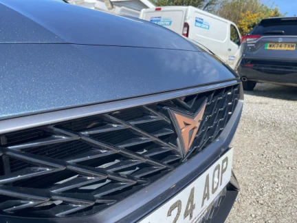 Vehicle Thumbnail 23