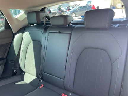 Vehicle Thumbnail 28