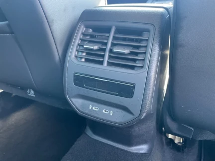 Vehicle Thumbnail 31