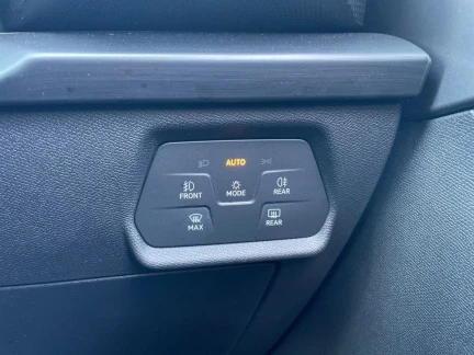 Vehicle Thumbnail 39