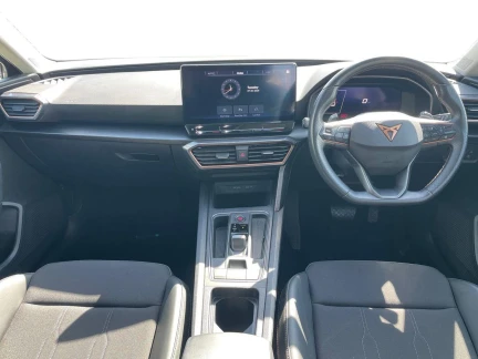 Vehicle Thumbnail 10