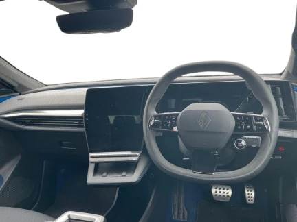 Vehicle Thumbnail 9