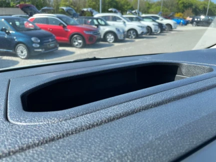 Vehicle Thumbnail 23