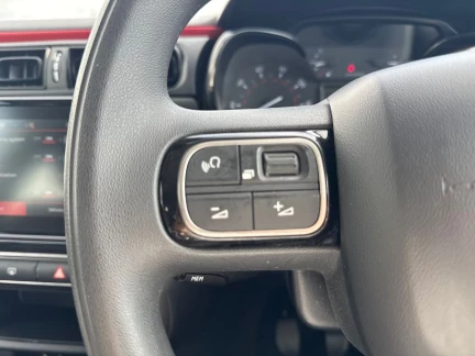 Vehicle Thumbnail 19