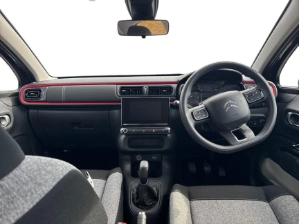 Vehicle Thumbnail 10