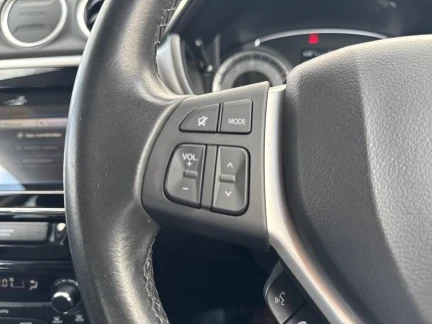 Vehicle Thumbnail 19