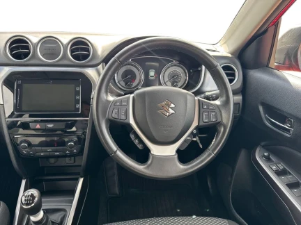 Vehicle Thumbnail 9
