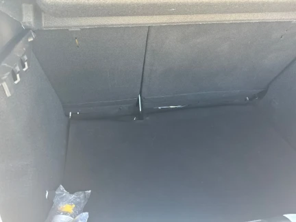 Vehicle Thumbnail 20