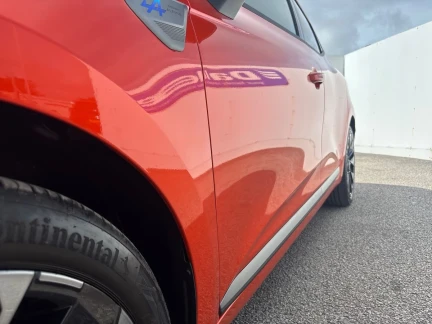 Vehicle Thumbnail 35